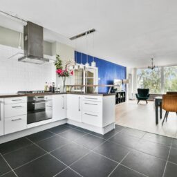 Zonnestein 87 – Hoofdfoto